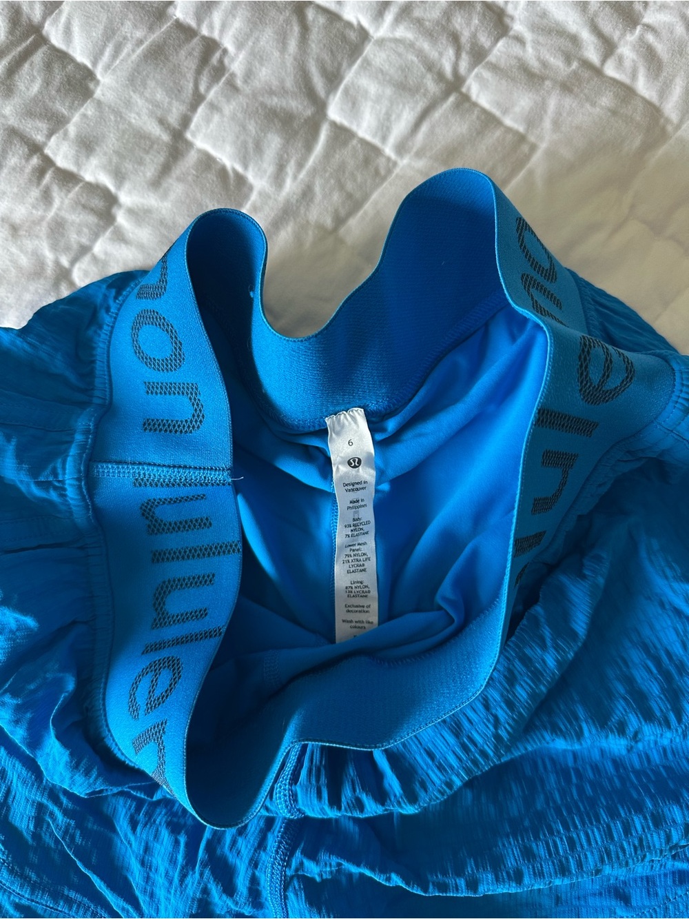 Lululemon logo waistband training short - Picture 2 of 6